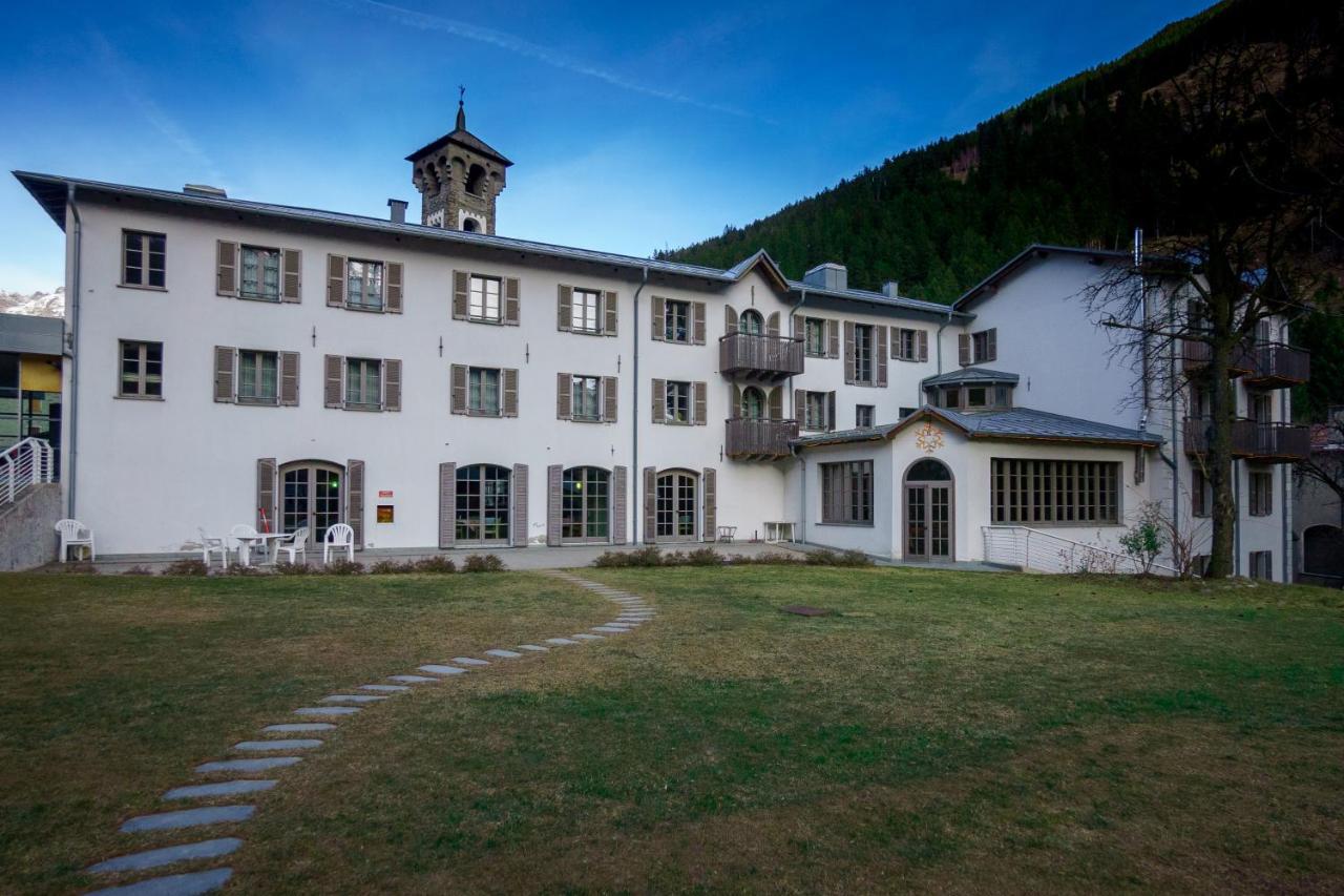 Hotel Cepina Albergo Incantato Valdisotto Exteriör bild